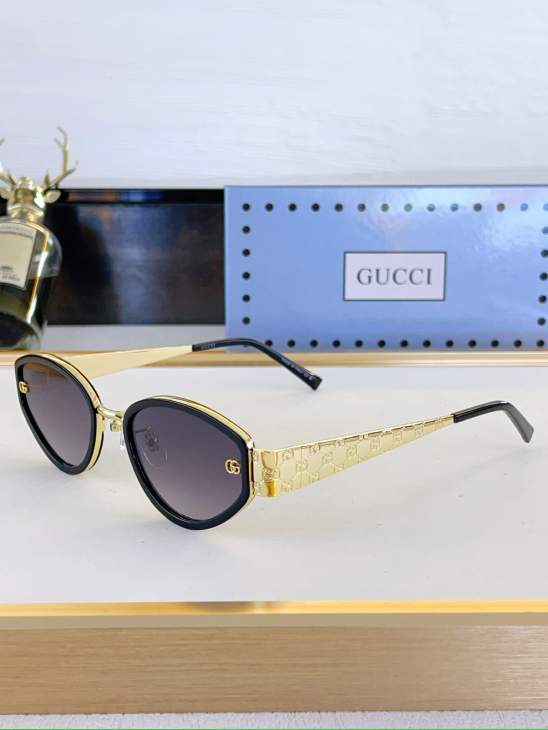 Picture of Gucci Sunglasses _SKUfw80048798fw